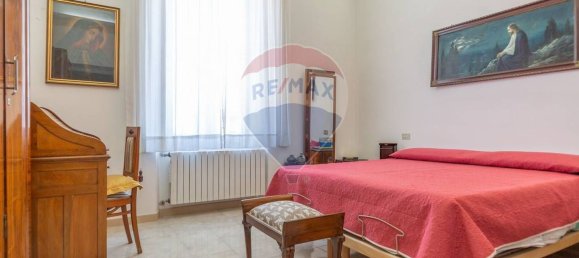 5 rooms Apartment in Chieti, Italy No. 300826 13
