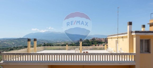 5 rooms Apartment in Chieti, Italy No. 300826 21