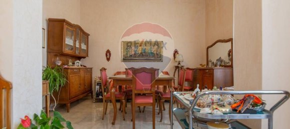 5 rooms Apartment in Chieti, Italy No. 300826 2