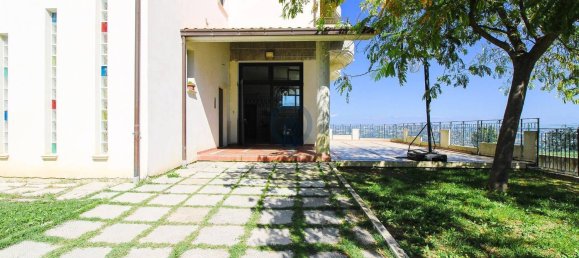 Casa de 21 divisão em Ancarano, Italy N.º 187432 4