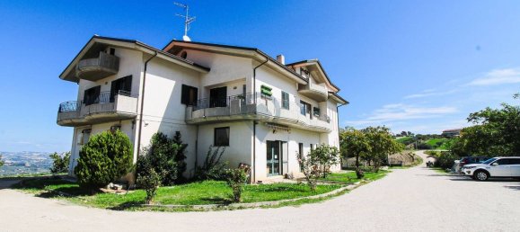 Casa de 21 divisão em Ancarano, Italy N.º 187432 3