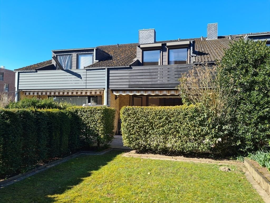 Adosado de 4 habitaciónes en Salzgitter, Germany No. 33331