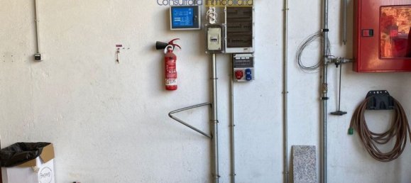 Entrepôt à Valladolid, Spain 330m² No. 79041 17