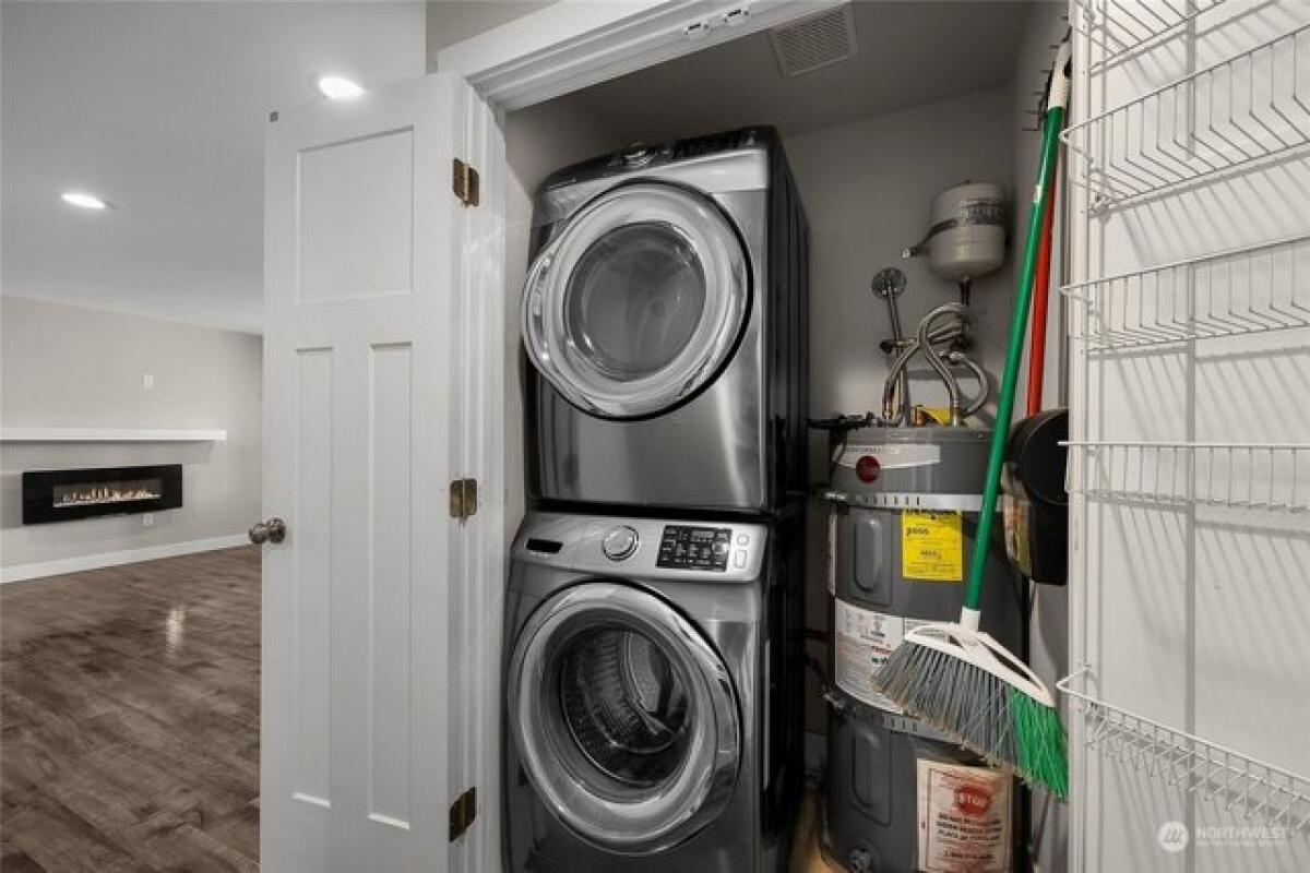 3 bedrooms House in Edmonds, USA No. 380628