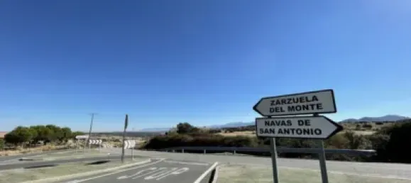  قطعة أرض في Zarzuela Del Monte, Spain 1056متر مربع رقم 90210 19