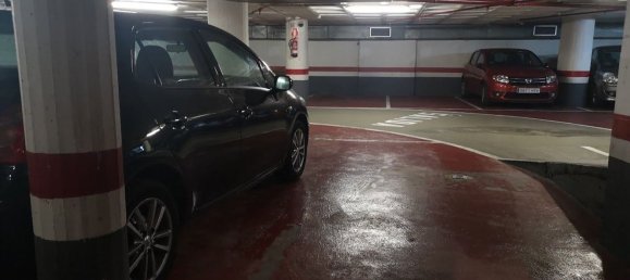 Гараж 32м² в Эшампле, Испания № 160556 3