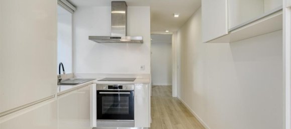 1 bedroom Apartment in Cascais, Portugal No. 219124 2