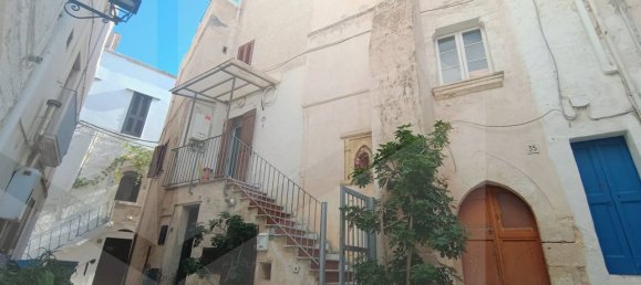 Дом с 2 комнатами в Полиньяно а Маре, Италия № 22525 4