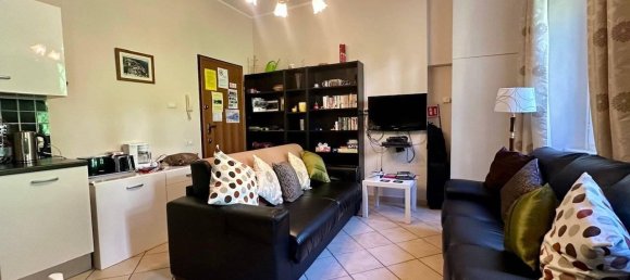 Квартира с 3 комнатами в Карлаццо, Италия № 156957 8