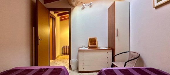 Квартира с 3 комнатами в Карлаццо, Италия № 156957 14