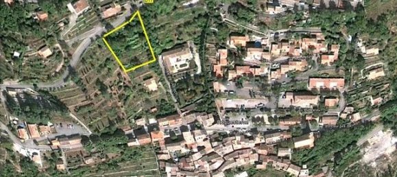  قطعة أرض في Roquesteron, France رقم 349692 4