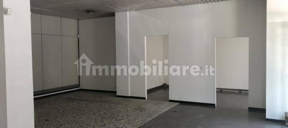 Коммерческая недвижимость с 3 комнатами в Гаджо Монтано, Италия № 140536 3