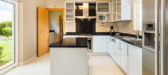 Villa de 3 dormitorios en Lagoa, Portugal No. 92930 6