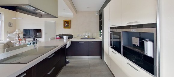 Пентхаус с 3 спальнями в Риксхайм, Франция № 228109 3