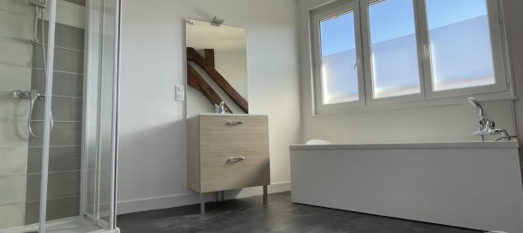 Дуплекс с 3 спальнями в Шатору, Франция № 96846 2