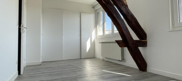 Дуплекс с 3 спальнями в Шатору, Франция № 96846 3