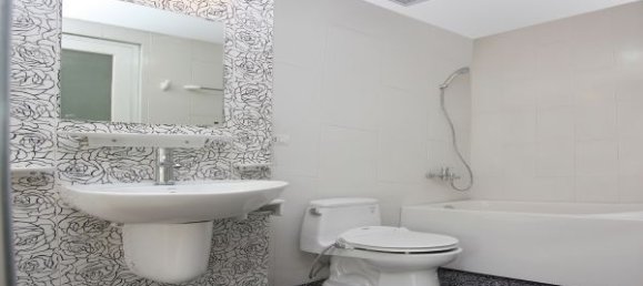 1 bedroom Apartment in Hai Ba Trung, Vietnam No. 5921 3