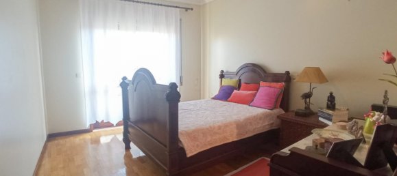 Edificio de 6 dormitorios en Povoa de Varzim, Portugal No. 37818 9