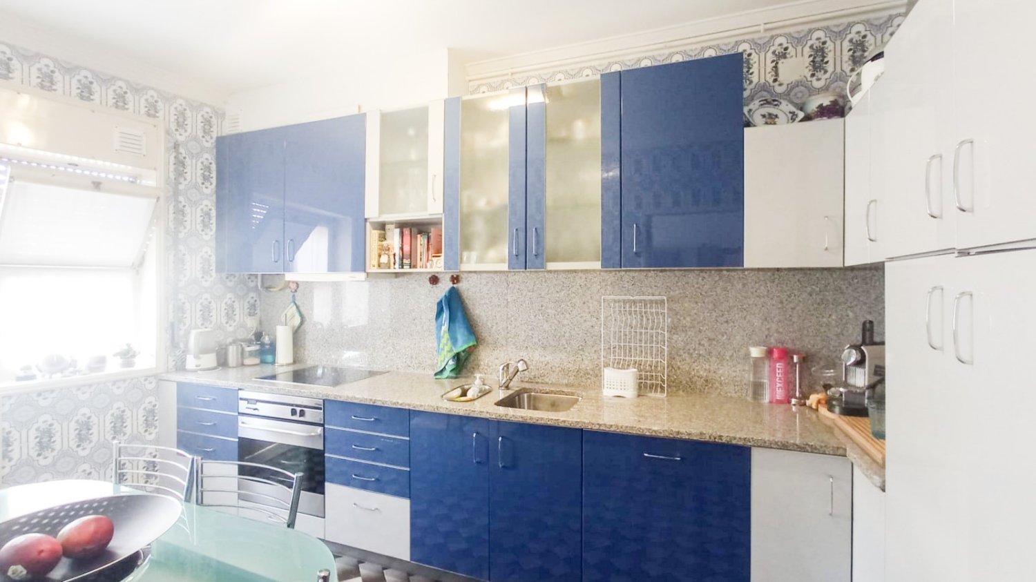 Edificio de 6 dormitorios en Povoa de Varzim, Portugal No. 37818