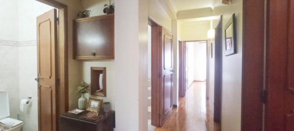 Edificio de 6 dormitorios en Povoa de Varzim, Portugal No. 37818 4