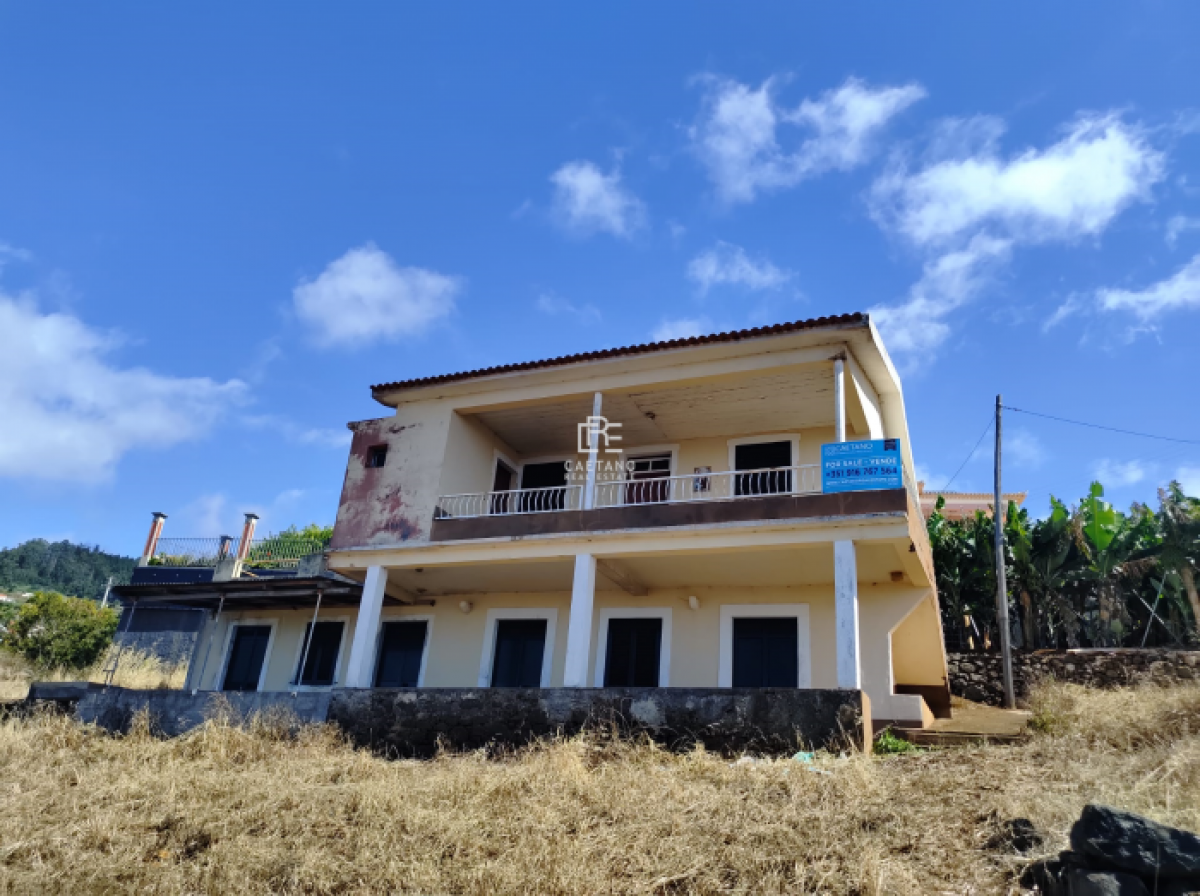 3 bedrooms Villa in Ponta do Sol, Portugal No. 978