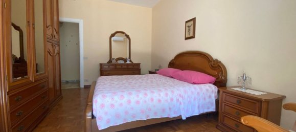 3 rooms Apartment in Savona, Italy No. 267962 10