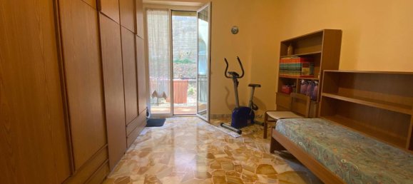 3 rooms Apartment in Savona, Italy No. 267962 11
