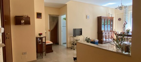 3 rooms Apartment in Savona, Italy No. 267962 7