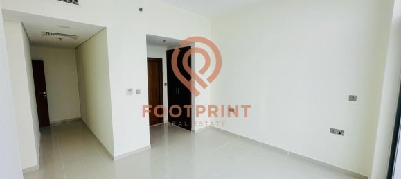 Квартира с 3 спальнями в Дубай, ОАЭ № 23957 3