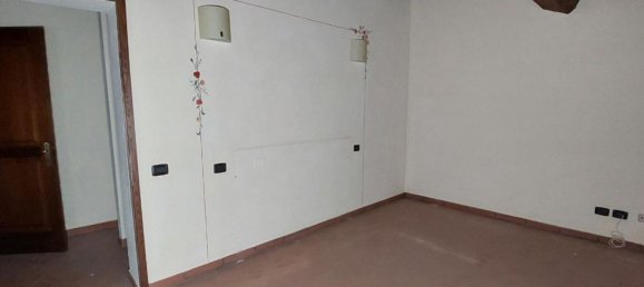 1542m² Building in San Venanzo, Italy No. 80062 23