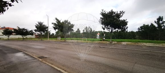 340m² Land in Sesimbra, Portugal No. 75108 2
