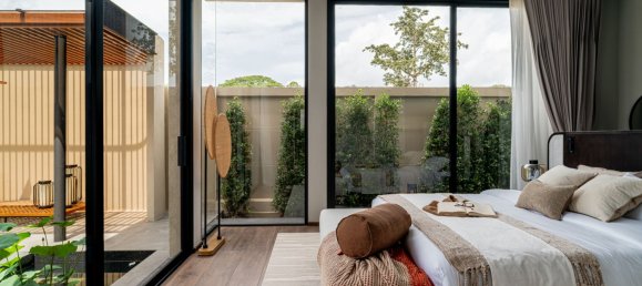 Villa de 3 dormitorios en Nai Harn Beach, Thailand No. 25973 2