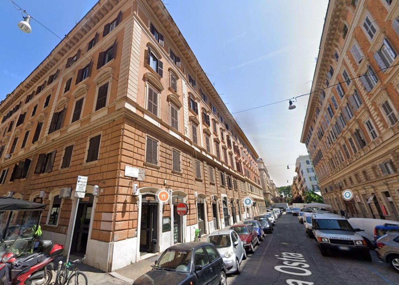 3 rooms Apartment in Rome, Italy No. 205941
