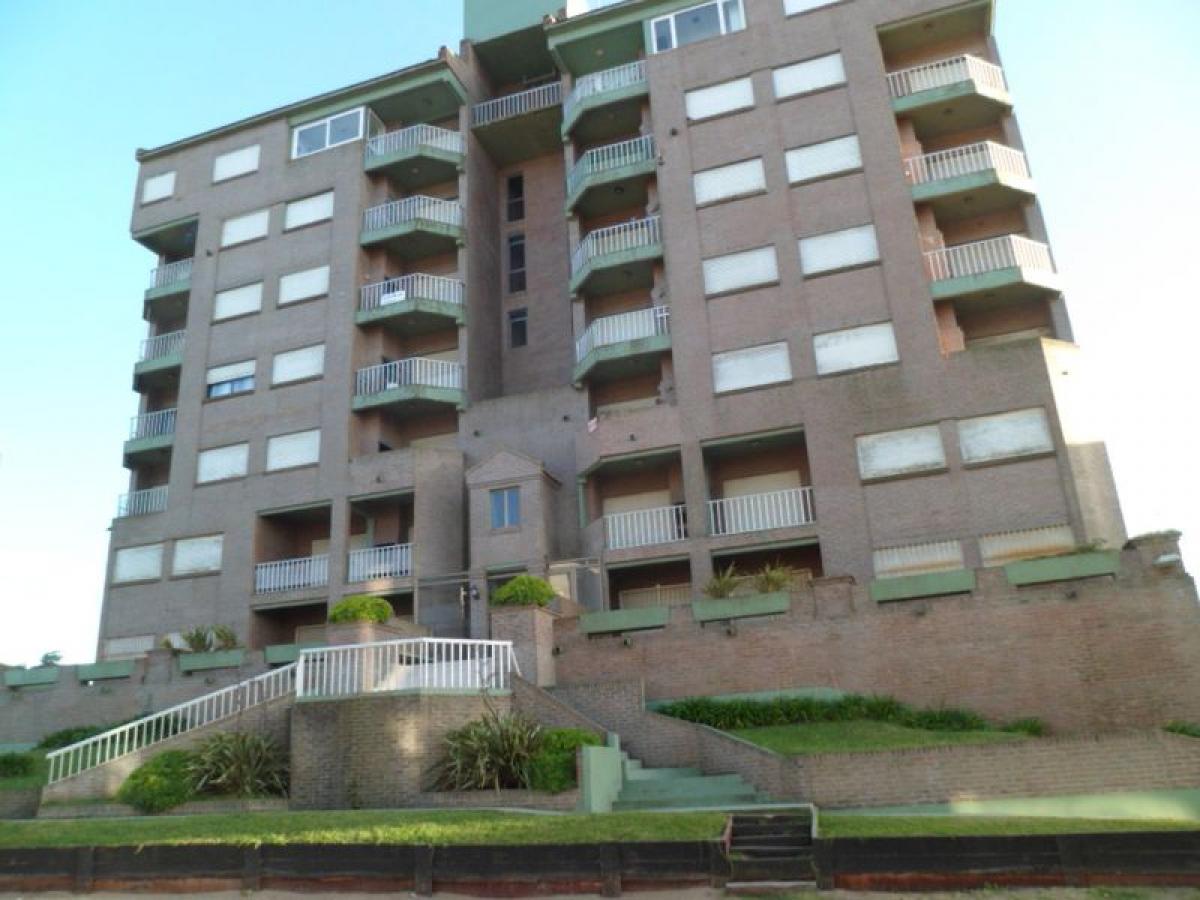 3 bedrooms Apartment in Mar del Plata, Argentina No. 88783