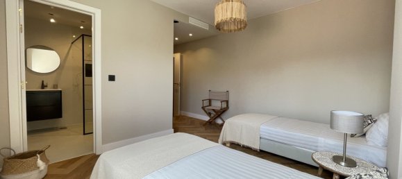 7 bedrooms House in Marbella, Spain No. 33841 22