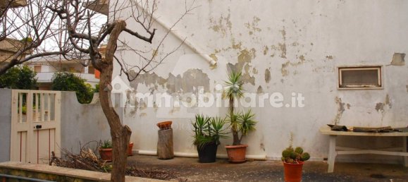2 bedrooms House in Salve, Italy No. 155672 16