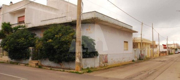 2 bedrooms House in Salve, Italy No. 155672 13