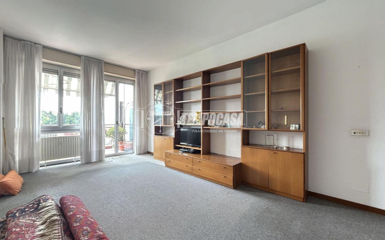 Apartamento de 3 habitaciónes en Verbania, Italy No. 91953