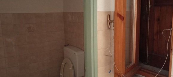 Gewerbliche Immobilie in Montecchio Emilia, Italy 46m², Nr. 94172 2