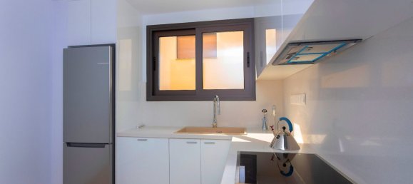 3 bedrooms Apartment in Limassol, Cyprus No. 23383 30