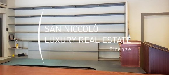 2 rooms Commercial property in Florence, Italy No. 209345 6