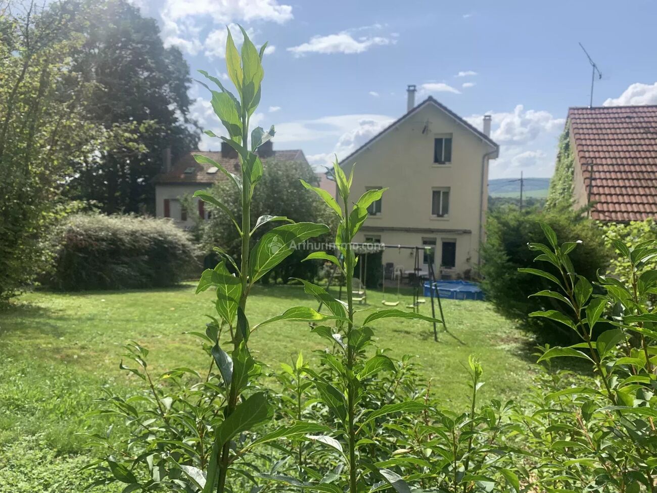 Moradia em banda T6 em Neufchateau, France N.º 95093