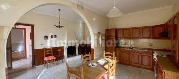 3 Schlafzimmer Haus in Isola del Liri, Italy, Nr. 56073 5