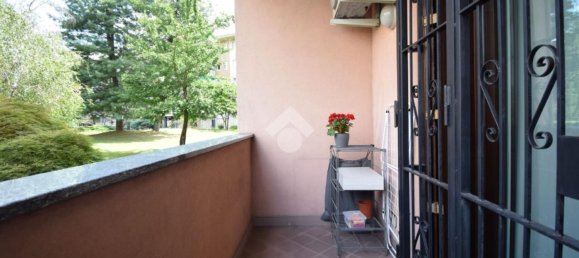 Квартира с 2 комнатами в Бругерио, Италия № 273755 12