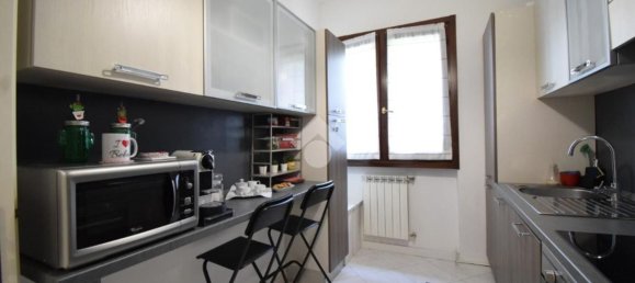 Квартира с 2 комнатами в Бругерио, Италия № 273755 21