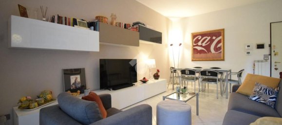 Квартира с 2 комнатами в Бругерио, Италия № 273755 14