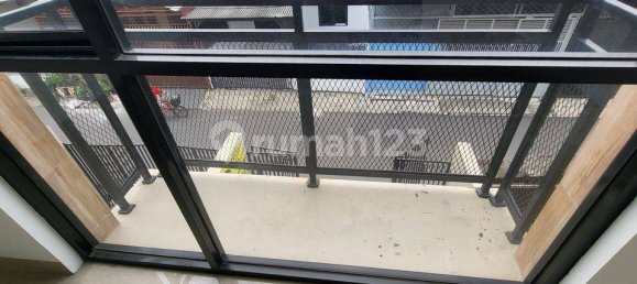 3 bedrooms House in Jakarta, Indonesia No. 1870 43