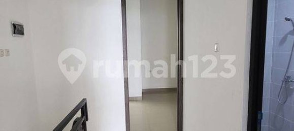 3 bedrooms House in Jakarta, Indonesia No. 1870 37