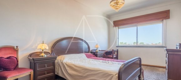 4 Schlafzimmer Haus in Corroios, Portugal, Nr. 216460 21