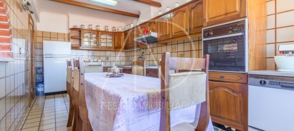 4 Schlafzimmer Haus in Corroios, Portugal, Nr. 216460 11